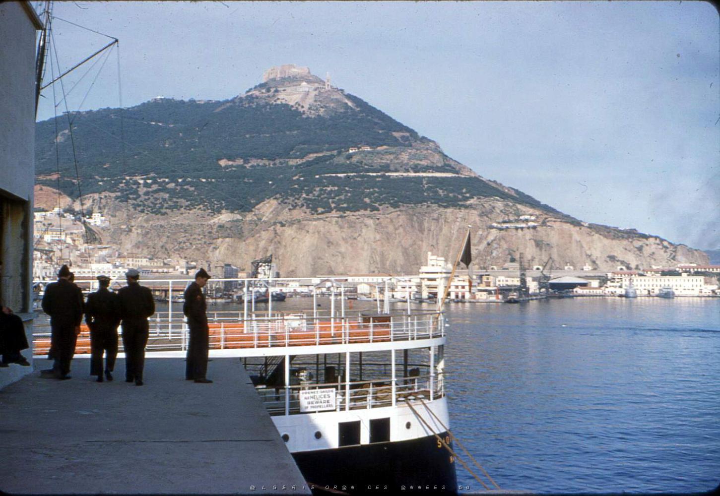 PO gc- 22- port moderne- centre.jpg